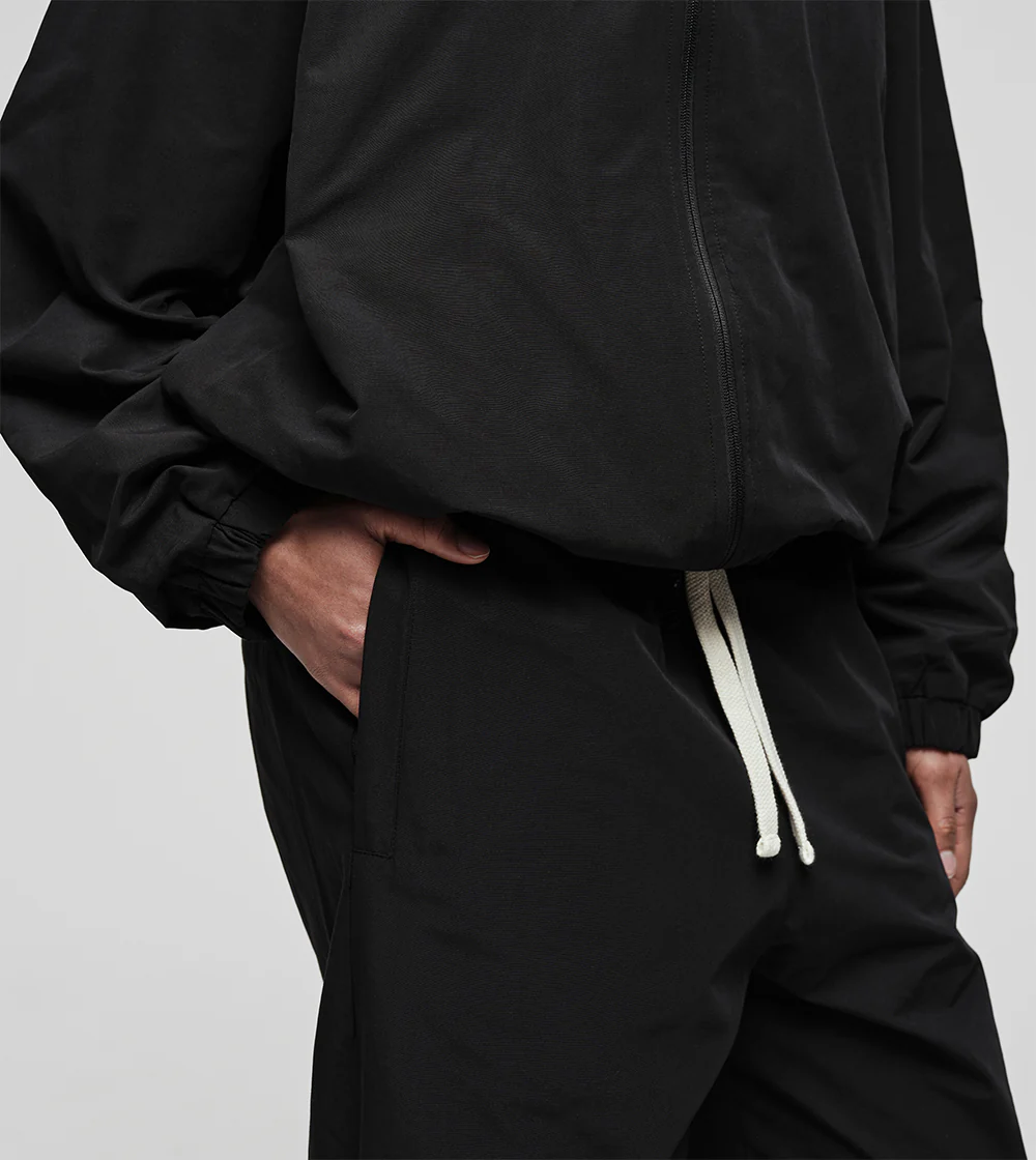 Core Jacket Black - Image 5